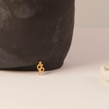 Load image into Gallery viewer, Teresa Figure – Gold